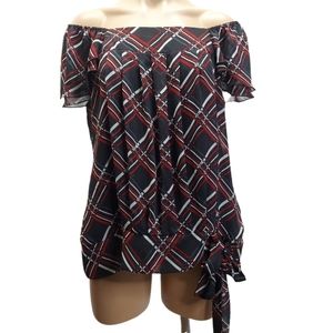 COMO Pleated Off/On Shoulder Blouse
